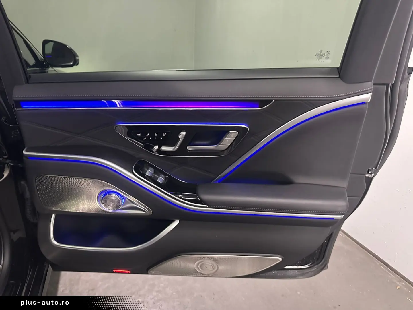 MERCEDES-BENZ S 680 Maybach 4 matic  PANO BURMESTER 4D