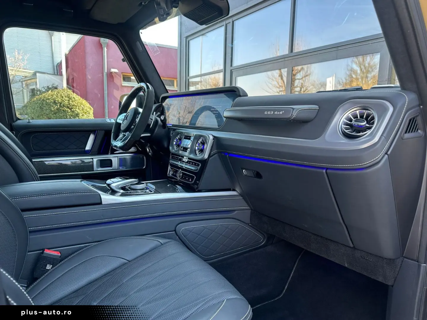 MERCEDES-BENZ G 63 4x4²   MANUFAKTUR CARBON NIGHTPAKET