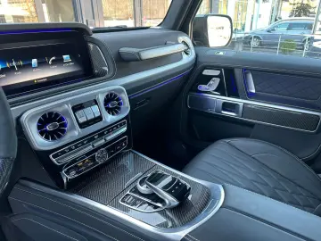 MERCEDES-BENZ G 63 4x4²   MANUFAKTUR CARBON NIGHTPAKET