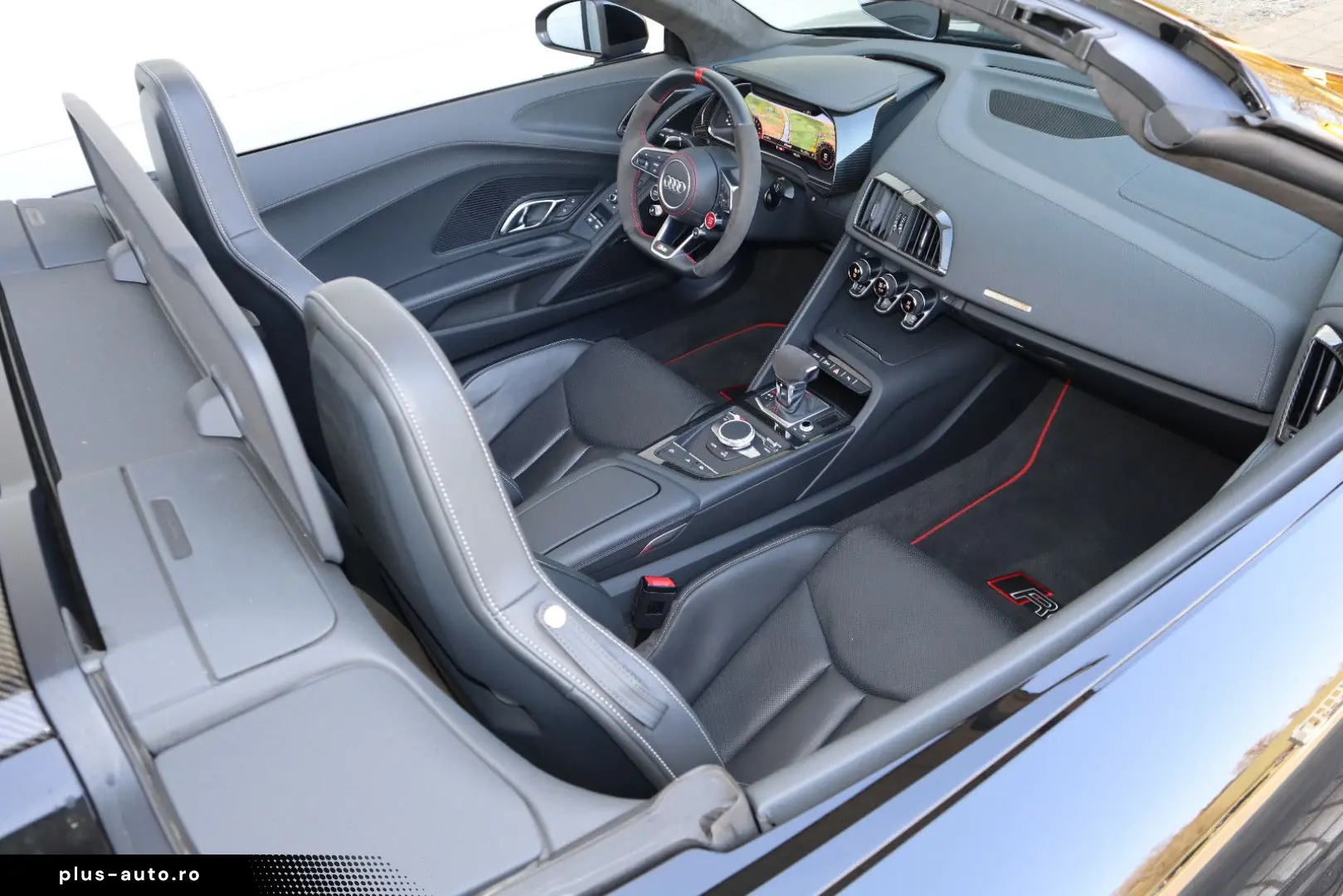 AUDI R8 Spyder V10 qu performance exclusive   SCHALE