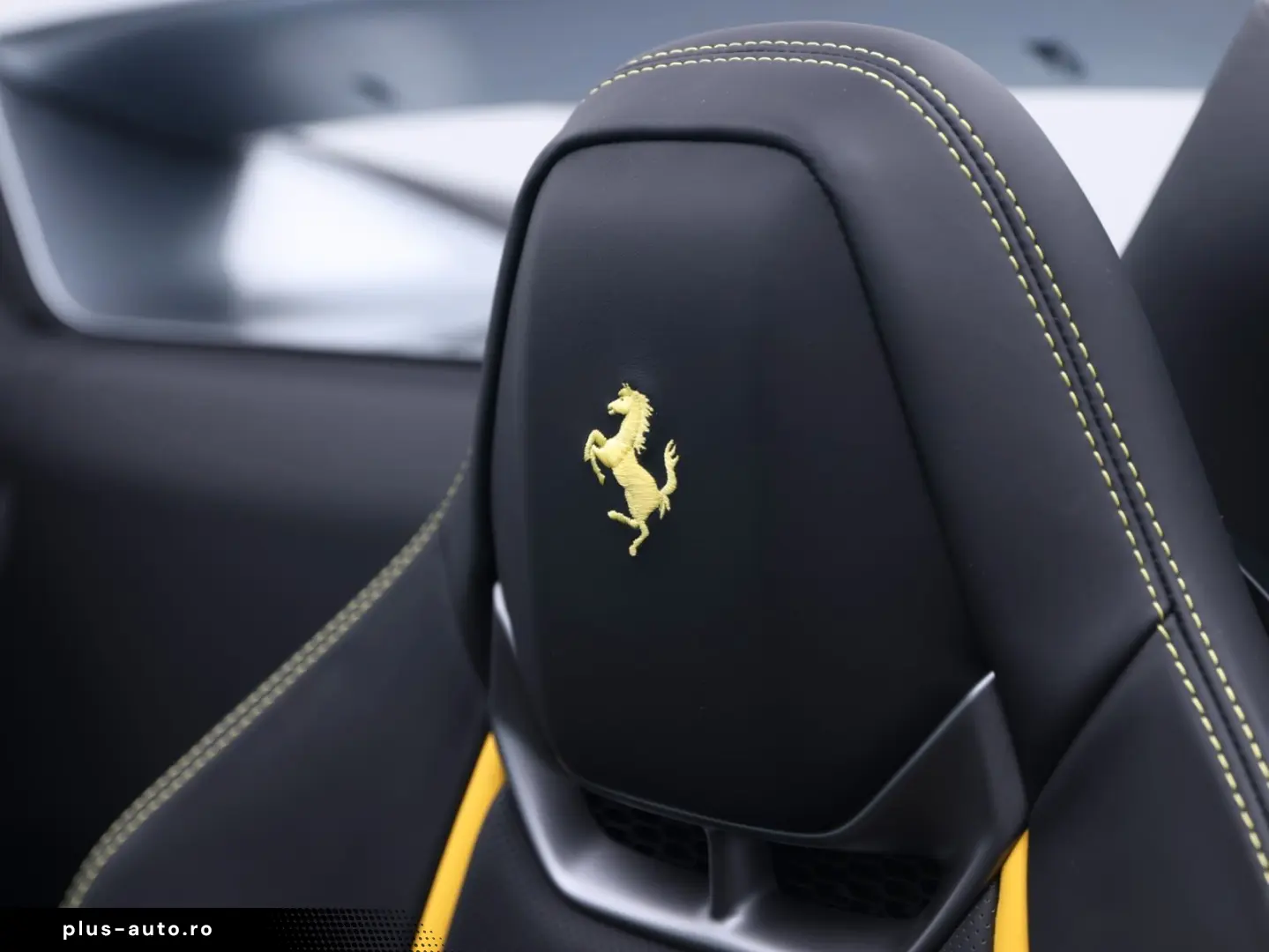 FERRARI 296 GTS      Ferrari Frankfurt
