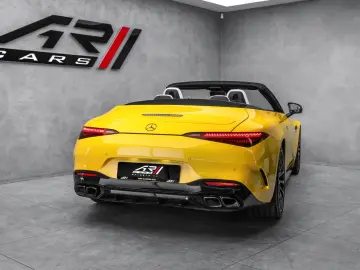 MERCEDES-BENZ SL 63 AMG Roadster 4M Performance
