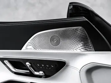 MERCEDES-BENZ SL 63 AMG Roadster 4M Performance