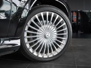 MERCEDES-BENZ GLS 600 Maybach 4Matic Two-Tone