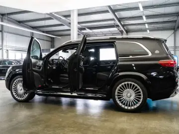 MERCEDES-BENZ GLS 600 Maybach 4M Premium Plus   MY 2025