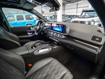 MERCEDES-BENZ GLS 600 Maybach 4M Premium Plus   MY 2025
