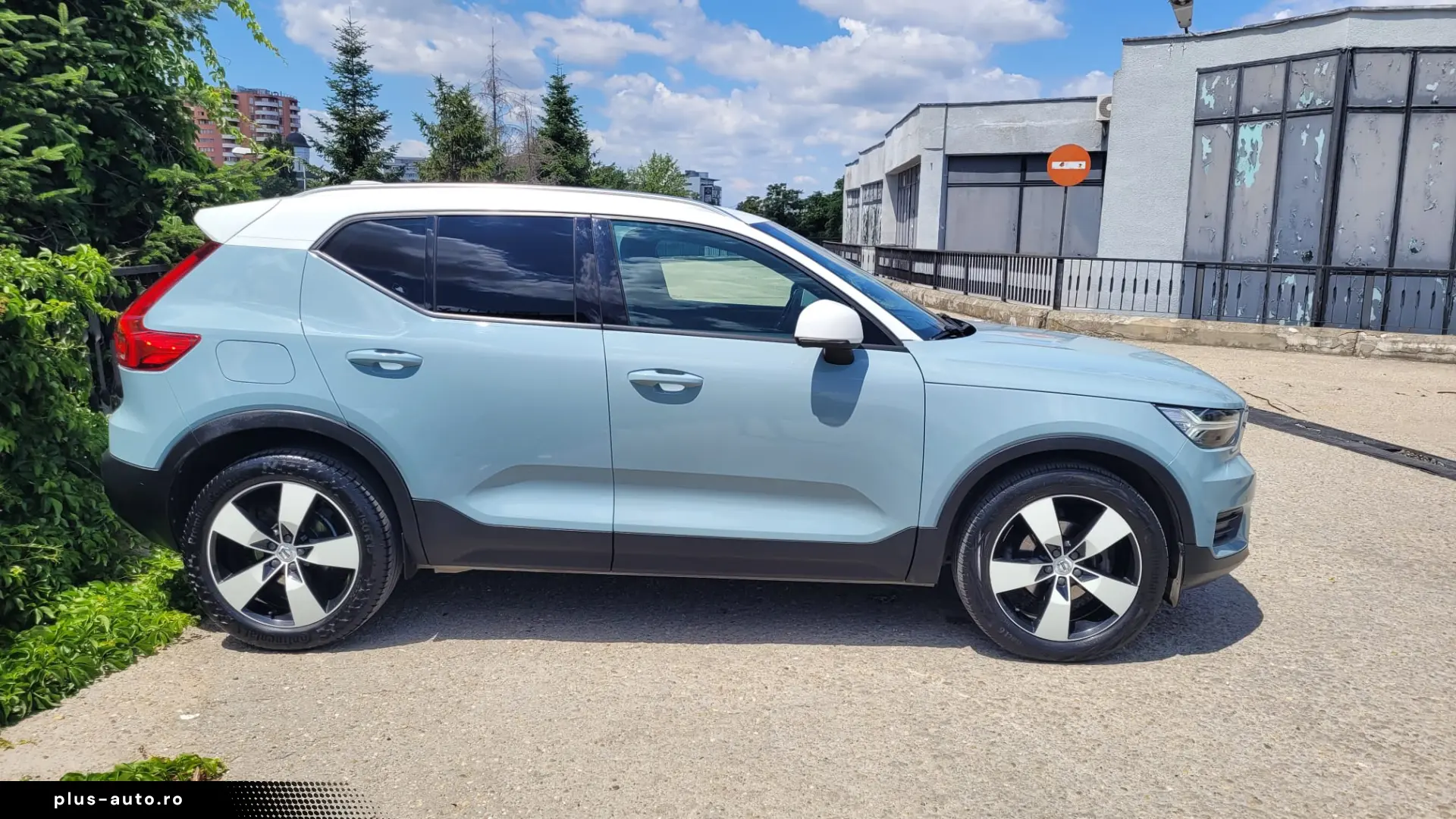 Volvo XC40