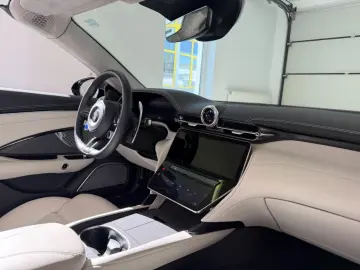 MASERATI GranCabrio 404 kW 3.0 V6 AWD Trofeo