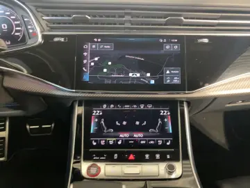 AUDI RS Q8 4.0 TFSI quattro B&O Ahk Hd-Matrix Pano St