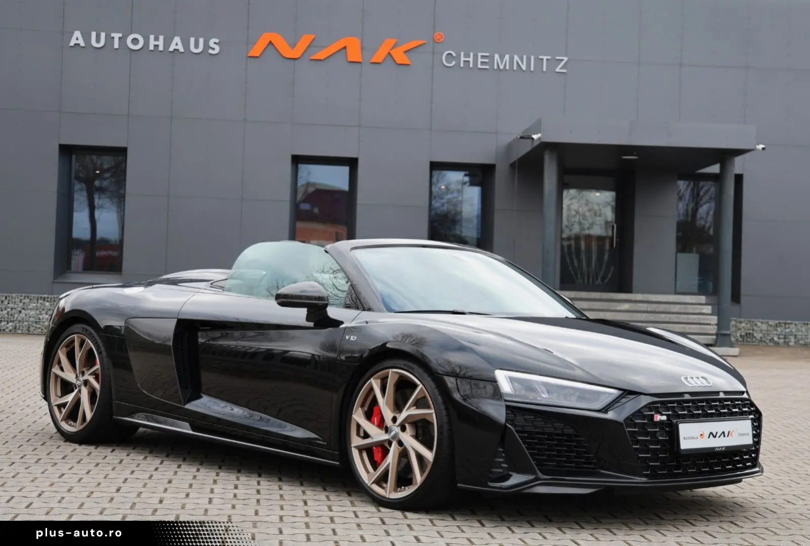 AUDI R8 Spyder V10 qua. performance Carbon UVP  242k€