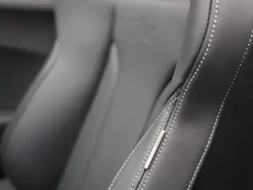AUDI R8 Spyder V10 qua. performance Carbon UVP  242k€