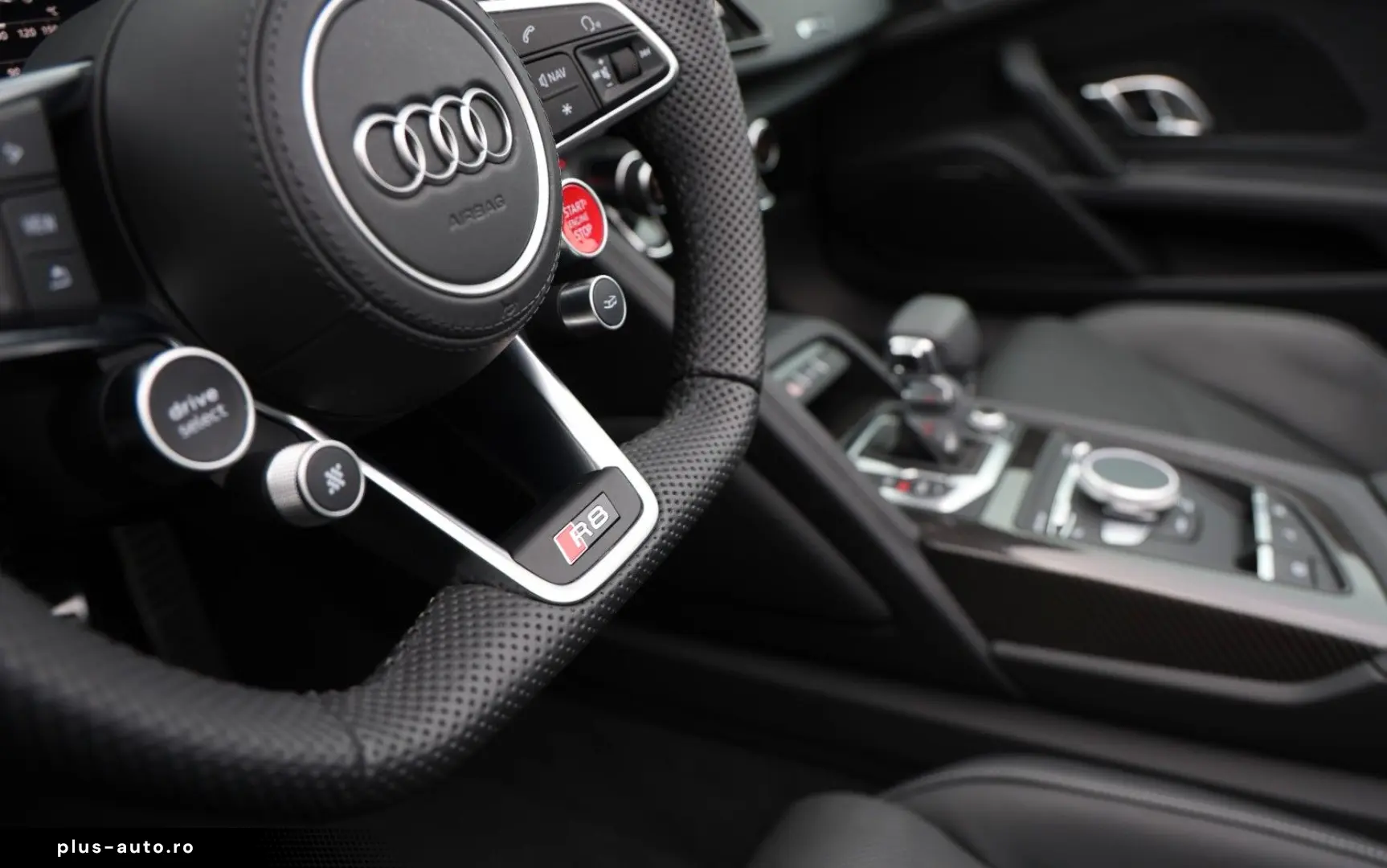 AUDI R8 Spyder V10 qua. performance Carbon UVP  242k€