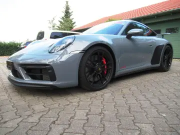 PORSCHE 911 Carrera GTS Coupe aerokit