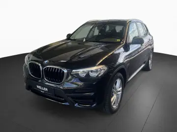 BMW X3 xDrive 30e LiveCo  Pano DAB AHK SHZ LED PDC