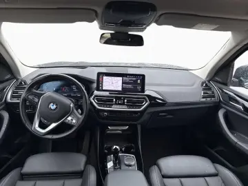 BMW X3 xDrive30d AHK Laser StdHz HUD 360  H K Leder