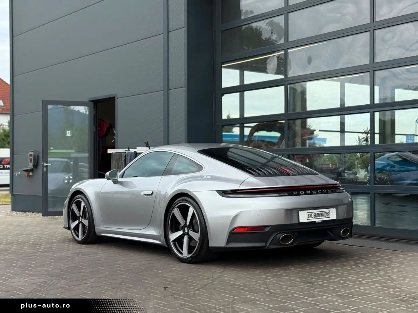 PORSCHE 992.2 Chrono ACC SchDach Memory Bose SitzKlima