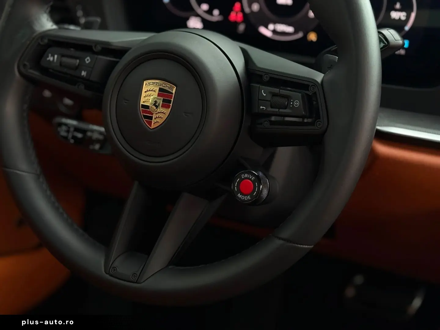 PORSCHE 992.2 Chrono ACC SchDach Memory Bose SitzKlima