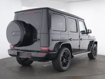 MERCEDES-BENZ G 450 d AMG Night Fond-TV StHzg Massag…