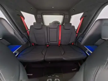 MERCEDES-BENZ G 450 d AMG Night Fond-TV StHzg Massag…
