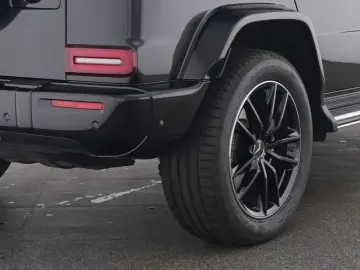 MERCEDES-BENZ G 450 d AMG Night Fond-TV StHzg Massag…
