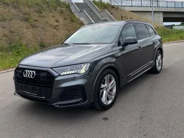 AUDI Q7 60 TFSI e Quatt S line Laser ACC B&O Luft AHK