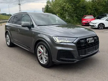 AUDI Q7 60 TFSI e Quatt S line Laser ACC B&O Luft AHK