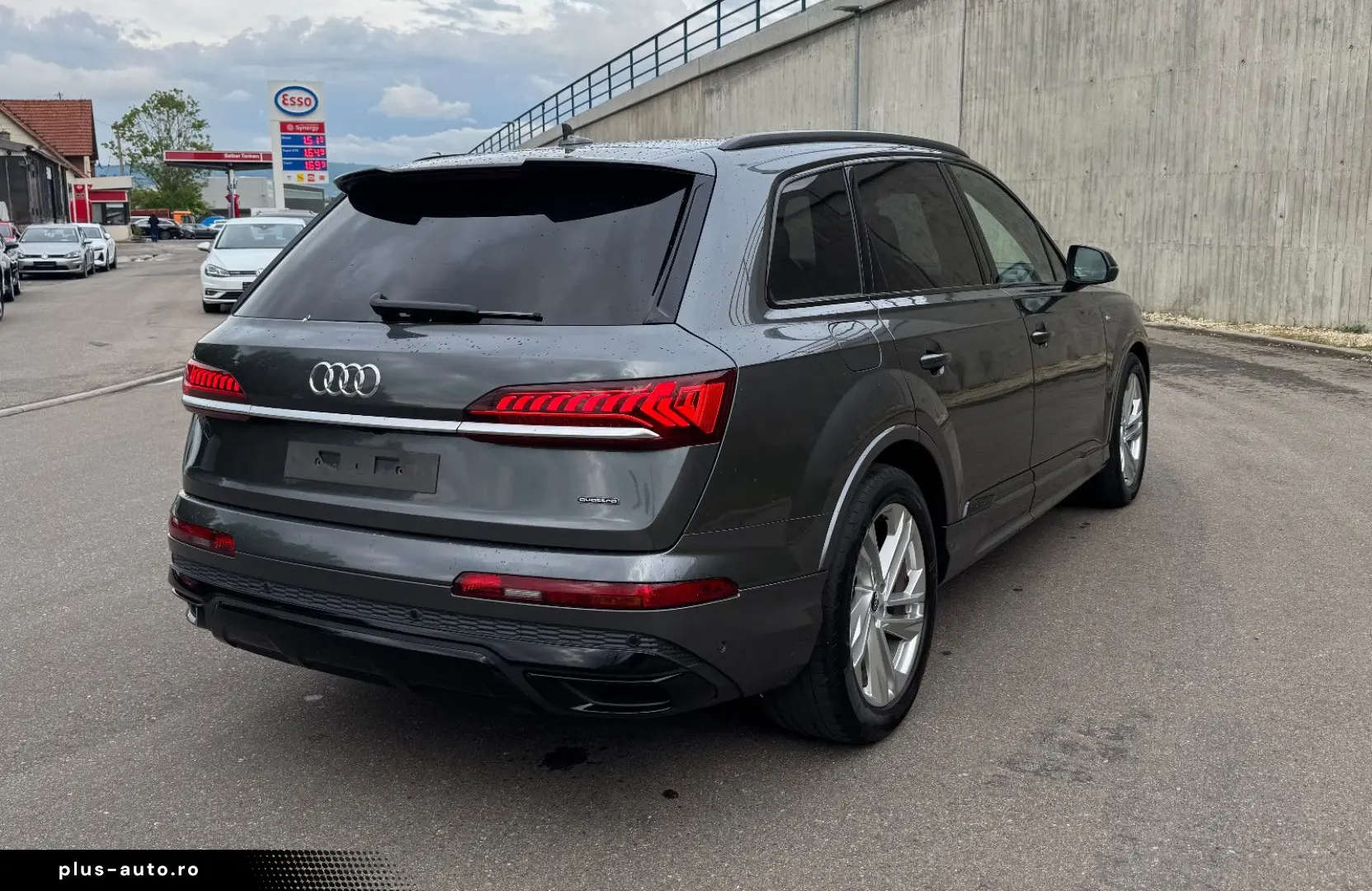 AUDI Q7 60 TFSI e Quatt S line Laser ACC B&O Luft AHK