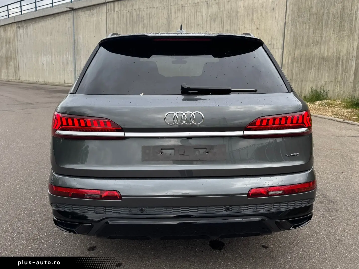 AUDI Q7 60 TFSI e Quatt S line Laser ACC B&O Luft AHK