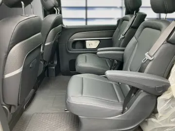 MERCEDES-BENZ V 300 d 4MATIC EXCLUSIVE Lang AMG NIGH…