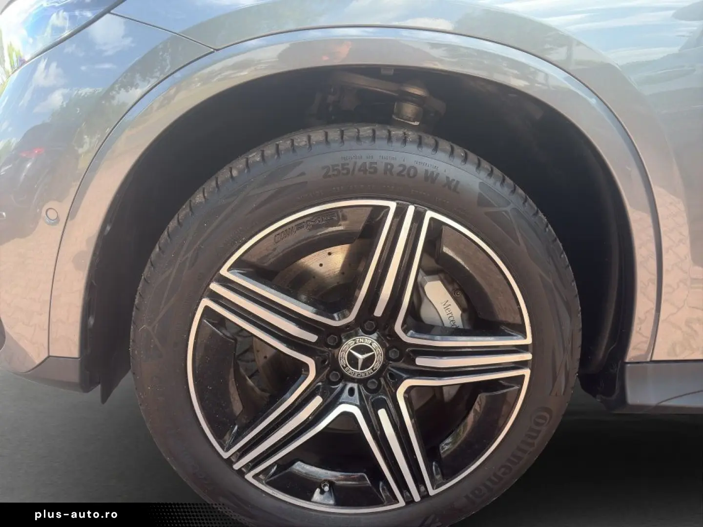 MERCEDES-BENZ GLC 300 4MATIC AMG Line