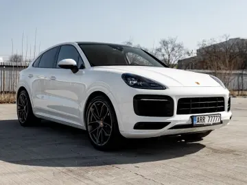PORSCHE Cayenne Coupe