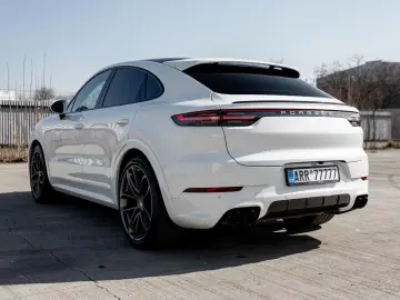 PORSCHE Cayenne Coupe