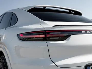 PORSCHE Cayenne Coupe