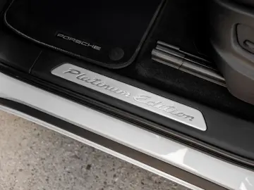 PORSCHE Cayenne Coupe
