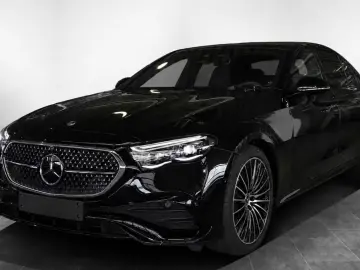 Mercedes-Benz E 220 d AMG MBUX DIG-LED 360 K Pano