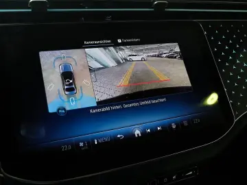 Mercedes-Benz E 220 d AMG MBUX DIG-LED 360 K Pano