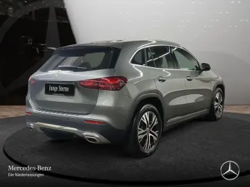 Mercedes-Benz GLA 200 Progressive
