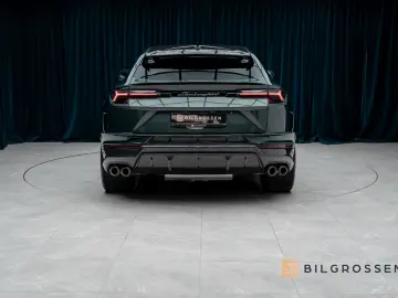 LAMBORGHINI Urus Performante B&O Full Carbon Massage 23