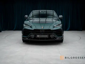 LAMBORGHINI Urus Performante B&O Full Carbon Massage 23