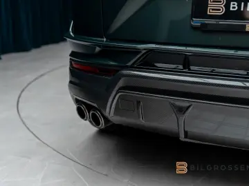 LAMBORGHINI Urus Performante B&O Full Carbon Massage 23