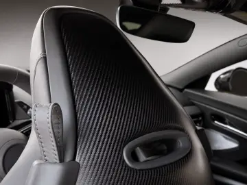 Aston Martin DB12 - LIVRARE RAPIDA!