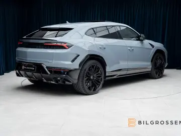 Lamborghini Urus SE PHEV Style-Pack Grigio Acheso Adv B&O 23