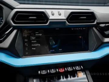 Lamborghini Urus SE PHEV Style-Pack Grigio Acheso Adv B&O 23