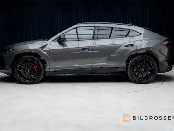 Lamborghini Urus SE Style-P Black Big Carbon Grigio Keres 23