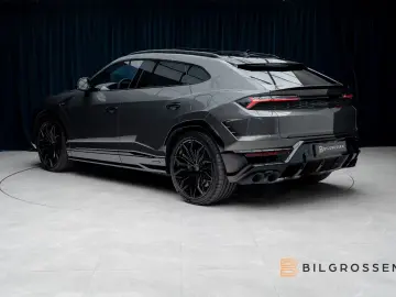 Lamborghini Urus SE Style-P Black Big Carbon Grigio Keres 23