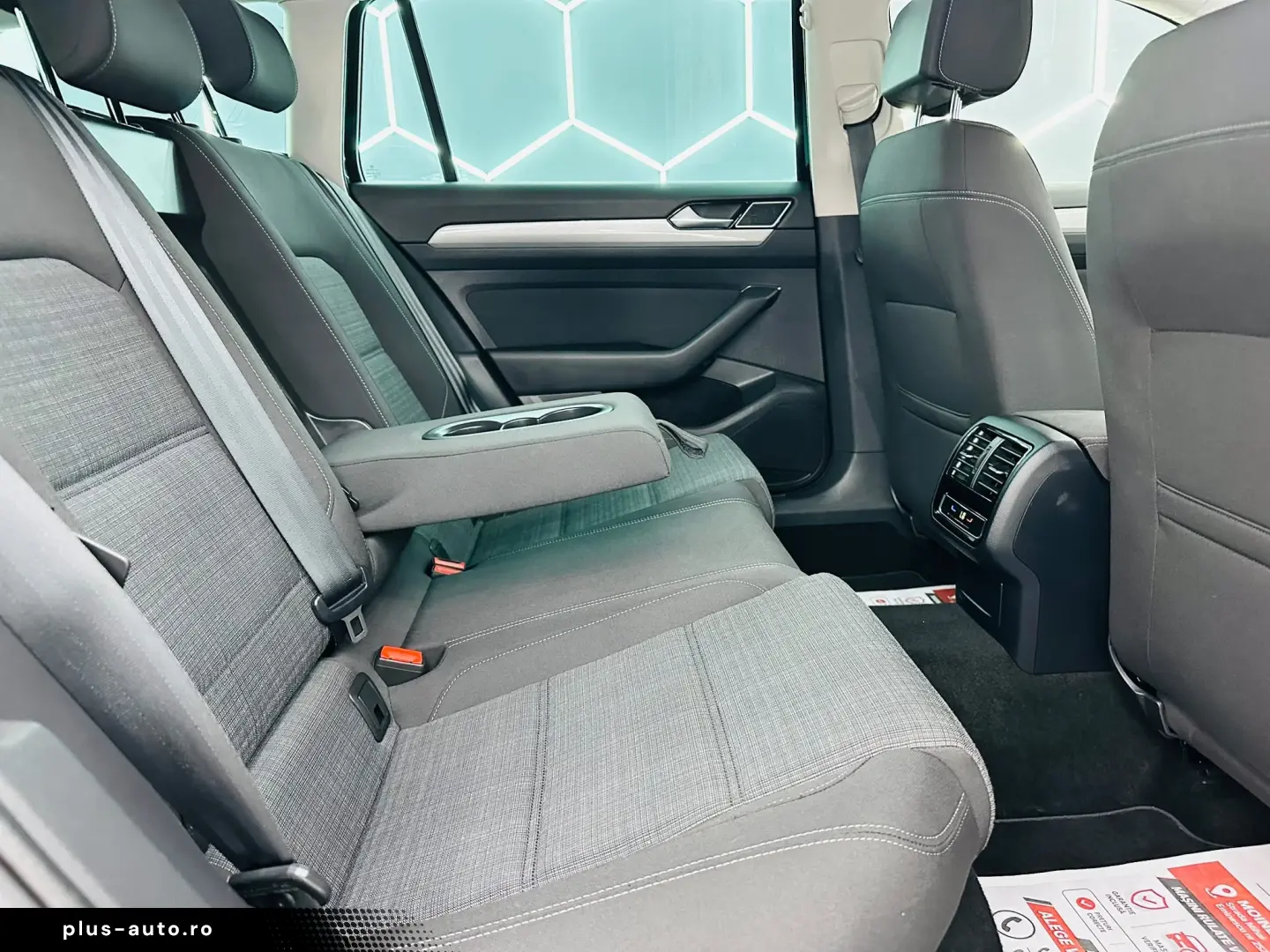 VOLKSWAGEN PASSAT 2022 2.0D E6 Garantie 12 Luni Rate Avans 0