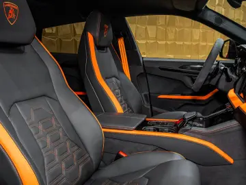 Lamborghini Urus SE - CARBON - LIVRARE RAPIDA!