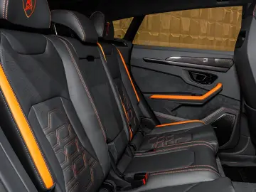 Lamborghini Urus SE - CARBON - LIVRARE RAPIDA!