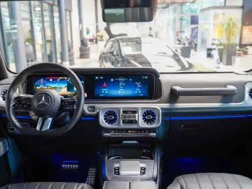 MERCEDES-BENZ G 450 d AMG Line Night SUPERIOR adapt.…