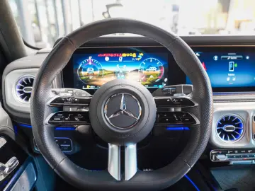 MERCEDES-BENZ G 450 d AMG Line Night SUPERIOR adapt.…